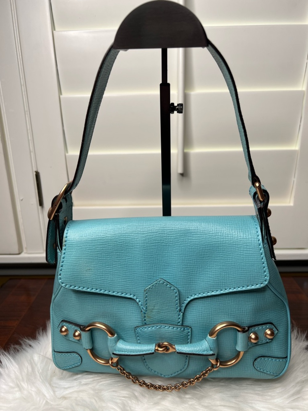 Gucci Dionysus Leather Shoulder Bag
Turquoise, Antique Gold Hardware Horse Bit